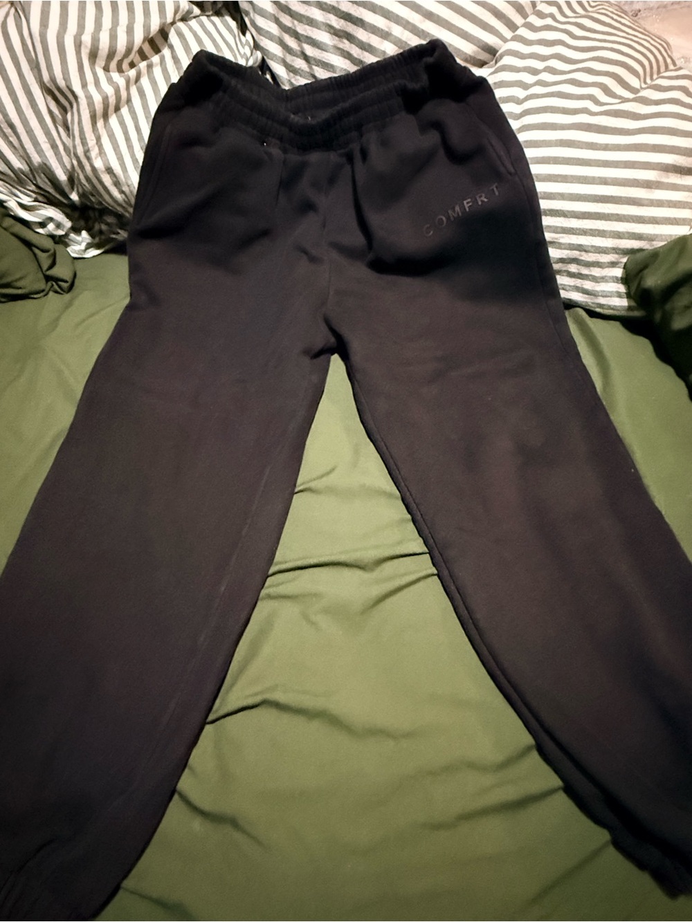 Comfort Black womens Sweatpants - Cozy Bottoms